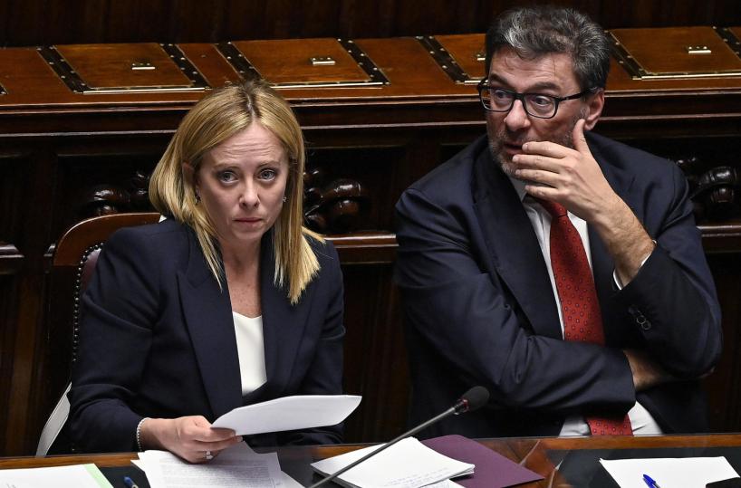 Manovra e reddito, il governo fa la guerra ai poveri invece di farla alla povertà