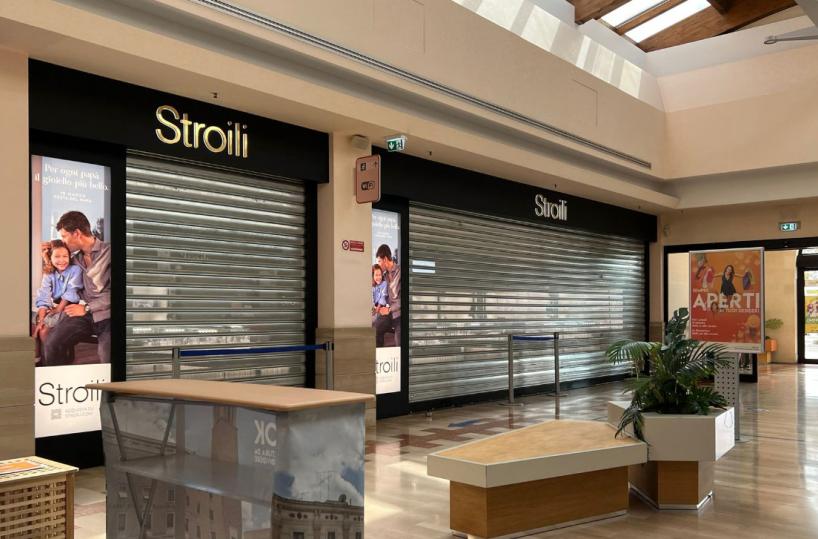Surbo, assalto nella gioielleria del centro commerciale «La mongolfiera»