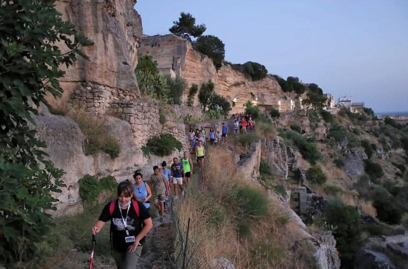 Turismo ed enogastronomia nella terra delle gravine, a Palagianello parte il Festival