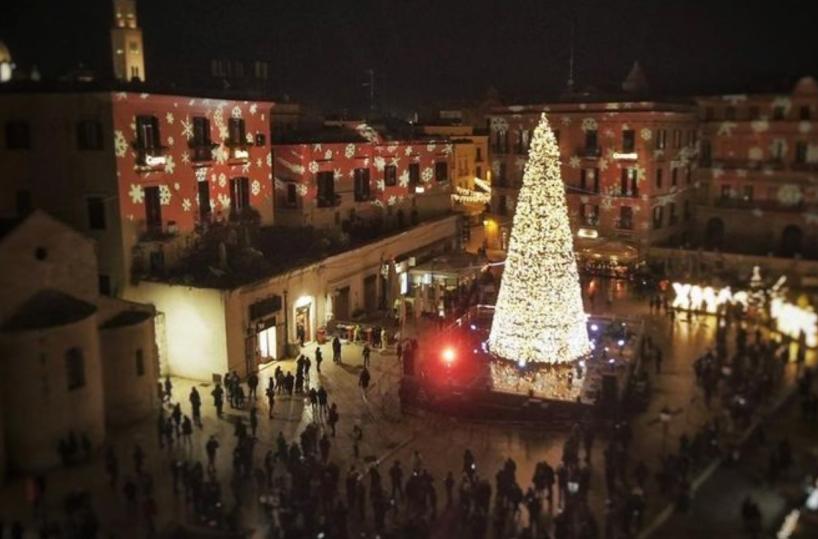 Bari, i riti per San Nicola accendono dicembre tra luci e fede