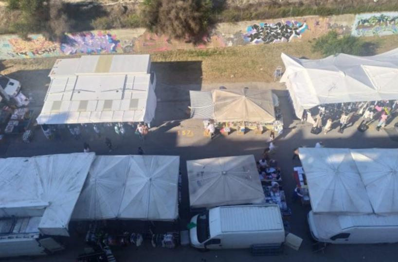 Trani, mercato del martedì: la protesta degli ambulanti