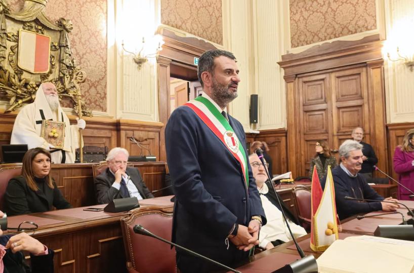 «Nicolino d'oro 2022», consegnati i premi ai cittadini che hanno dato lustro a Bari