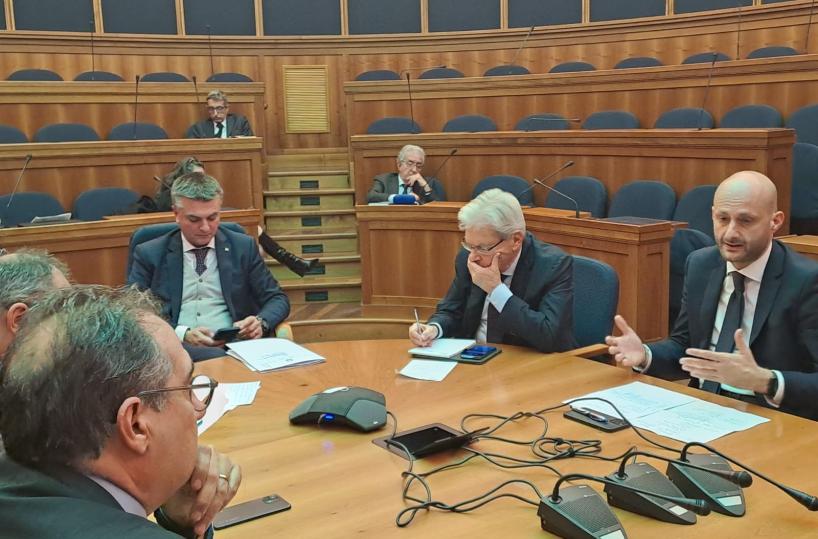 Fs: 2,4 miliardi di euro di gare in 5 giorni per Rfi 