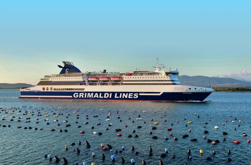Grimaldi, al porto di Brindisi nave più importante del gruppo: potenziata linea per Igoumenitsa-Patrasso 