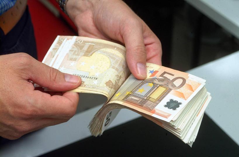Quel sostenibile fascino dei contanti in tasca e addio «grande occhio»