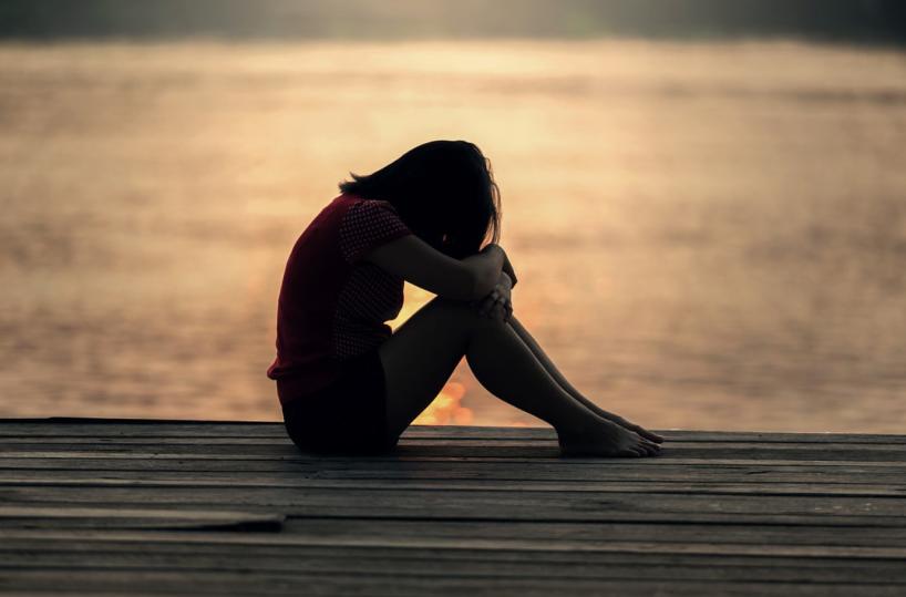 Bari, minacce e insulti all’ex fidanzatino: la stalker adolescente va a processo