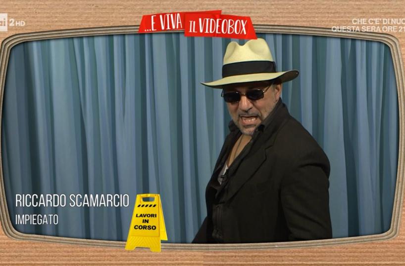 «Viva il Video Box», nel nuovo programma di Fiorello il talento del pugliese Scamarcio