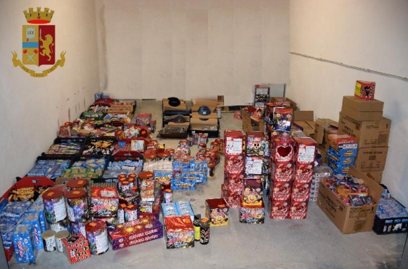 Gallipoli, 56enne vendeva botti illegali in un gazebo: sequestrati 300 kg
