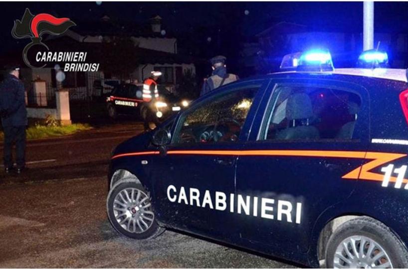 Arma clandestina e cocaina in casa: scatta l'arresto per un 48enne di Carovigno 