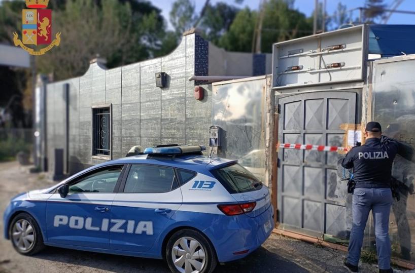 Taranto, la discoteca non aveva i permessi: scatta il sequestro