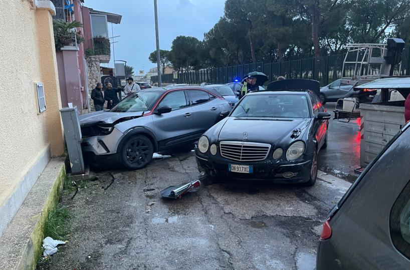 Foggia, due feriti nell'incidente avvenuto in via Lucera