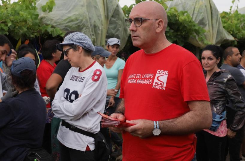 «Stop a ghetti e caporali: lottiamo per il lavoro sano»