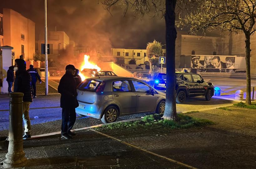 In fiamme l'auto dell'ex sindaco di Trinitapoli: «Presto romperò silenzio»