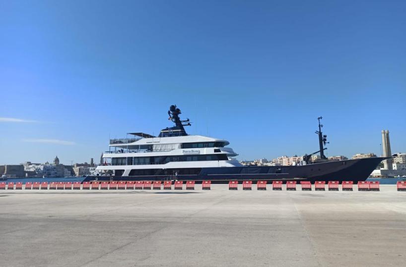 Monopoli, attesi 26 approdi di navi extra-lusso al Porto: 2023 anno record