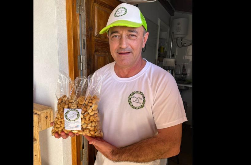 La nuova vita di un barese a Fuerteventura: «Sforno focaccia e i nostri taralli»