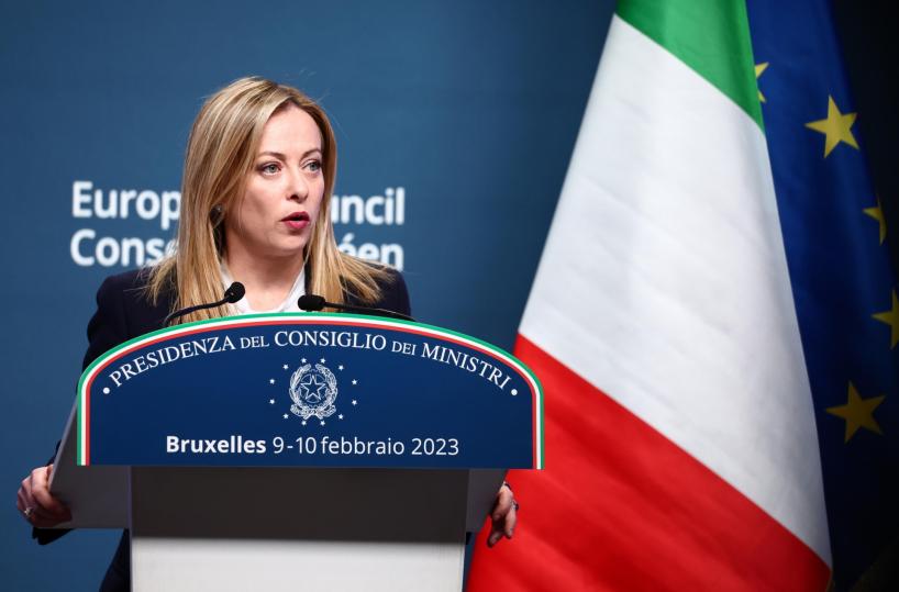 Giorgia Meloni a Bruxelles: «Avrei preferito che Zelensky fosse presente a Sanremo»