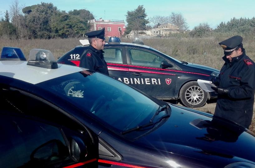 Nardò, furti nelle campagne: rubati trattori, motopala ed escavatore