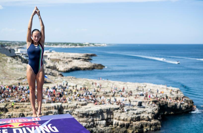 Polignano, domenica la gara di tuffi Red Bull Cliff Diving