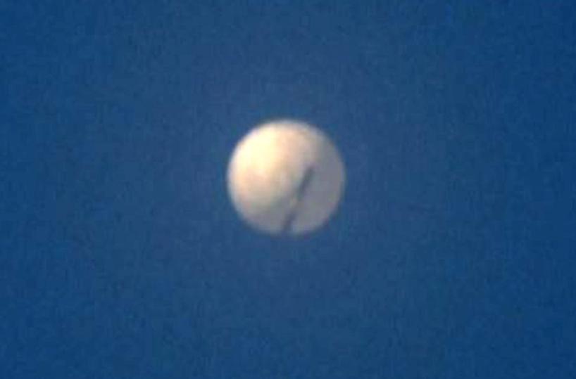 E il mondo adesso va nel pallone