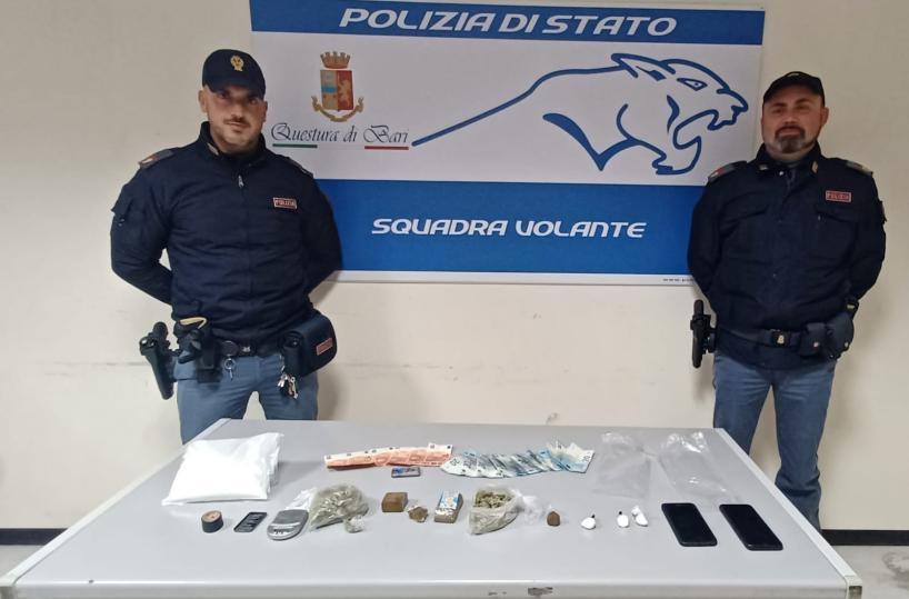 Bari, scatta l'arresto per spaccio dopo la fuga in auto e l'inseguimento