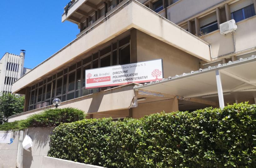 Brindisi, pasticcio Asl, il dg Roseto ci ripensa e ritira le dimissioni: «Ma forse non si può»