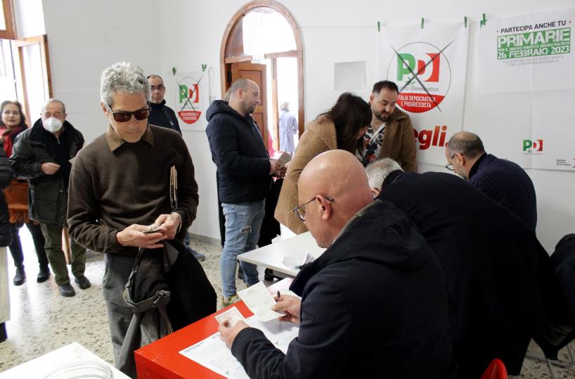 Primarie Pd, è il grande giorno, ma la sfida riguarda anche i big pugliesi