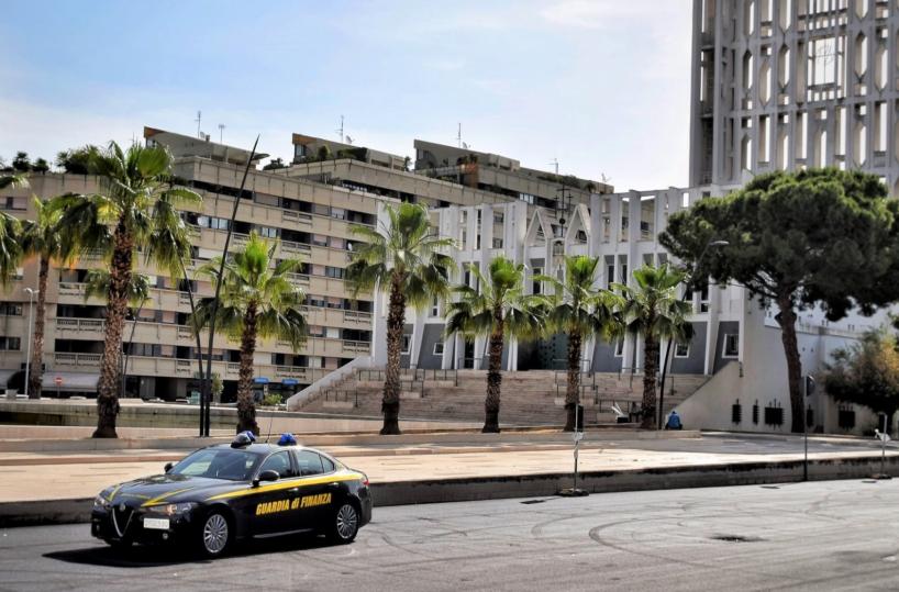 Taranto, frode sul reddito di cittadinanza: 220 «furbetti» nel mirino della Procura