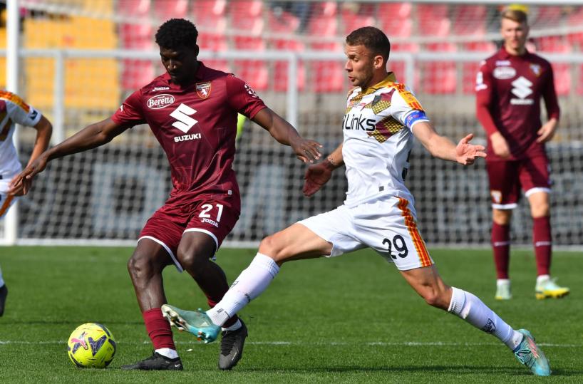 Lecce, domenica da dimenticare: al Via del Mare finisce 0-2, il Torino fa due gol in 3 minuti