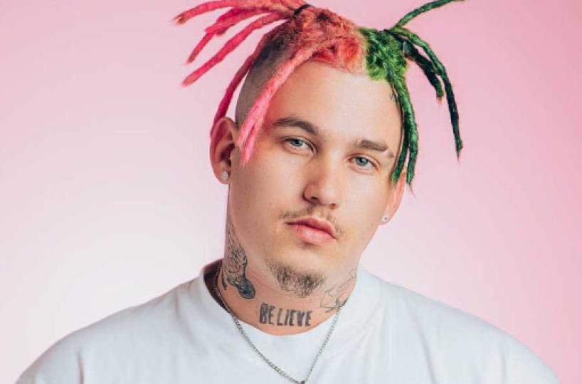 Johannesburg, rapper Costa Titch muore sul palco durante esibizione