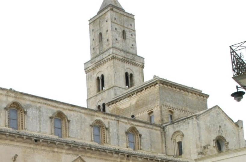 Quel provincialismo del campanile chiamato a non creare ponti
