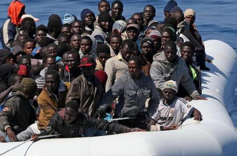 Naufragio a largo della Tunisia, 19 morti tra i migranti