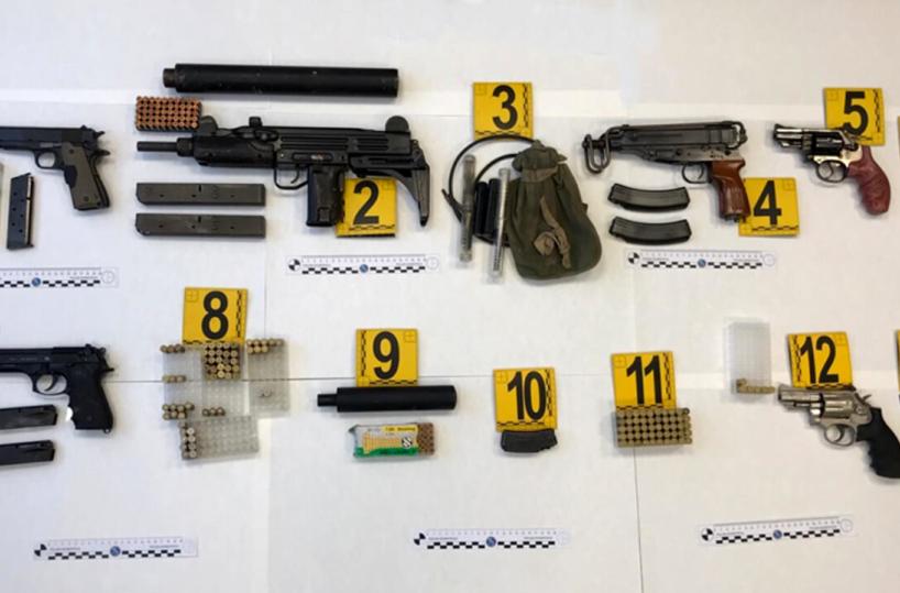 San Severo, custodiva in casa un  arsenale da guerra: scatta il sequestro