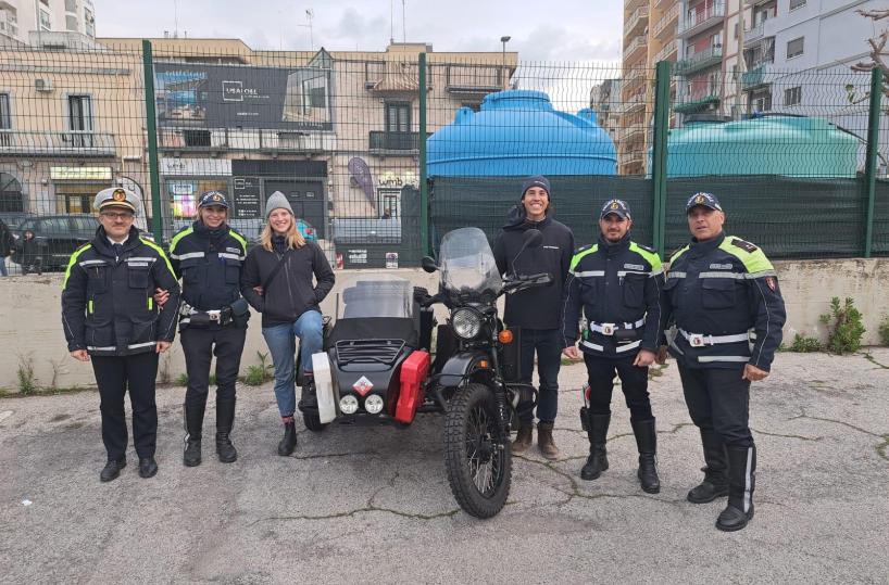 Bari, ritrovato il sidecar rubato alla coppia di sposi americani