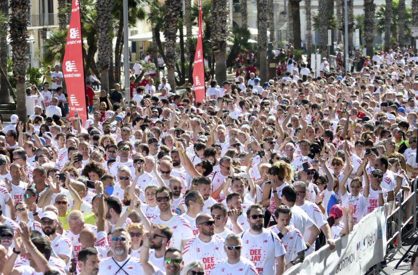 Bari, torna la Deejay Ten: ecco le limitazioni al traffico e come cambiano le linee dei bus