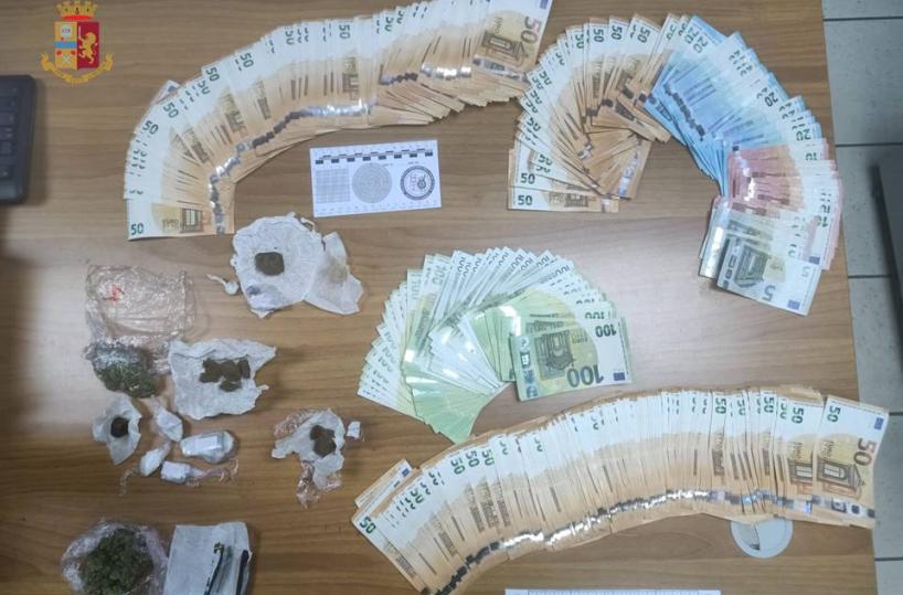 Taranto, spaccio di sostanze stupefacenti: due arresti e una denuncia