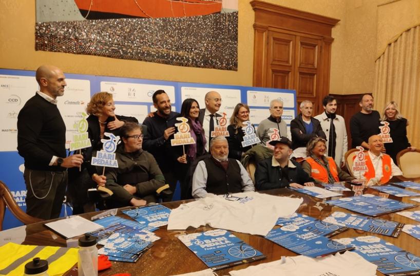 Presentata oggi «Bari pedala», il 22 e 23 aprile formazione e ciclopasseggiata