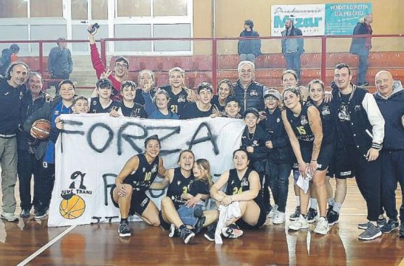 Basket Donne Trani, la Fratelli Lotti vince gara-1 della finale per la serie B