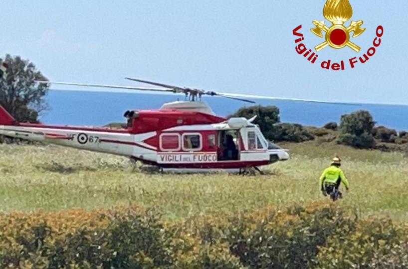 Porto Selvaggio, 49enne scivola sulla scogliera mentre sta facendo trekking: ferito