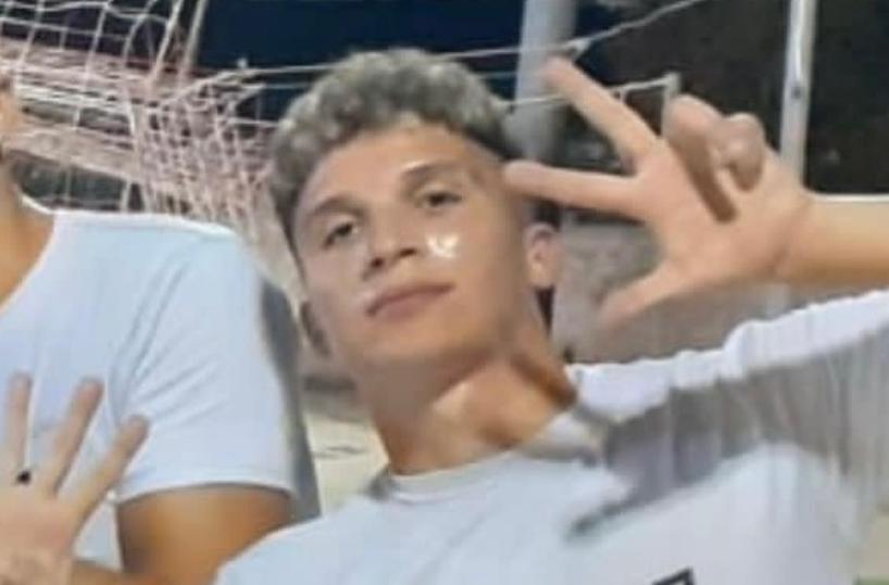 Ragazzo di 23 anni muore nel sonno a Supersano, commozione sul web
