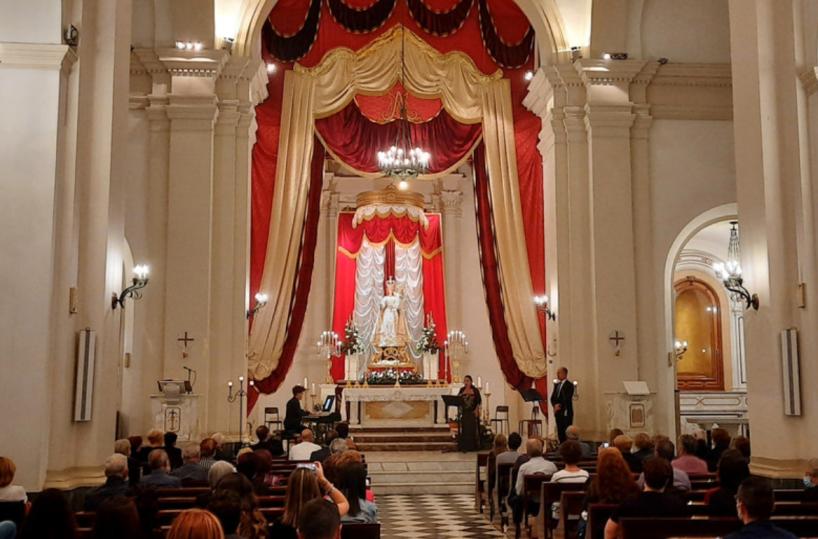 Copertino, deruba due signore in chiesa durante la messa: condannata a 10 mesi