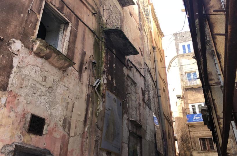 Taranto, case in vendita a 1 euro nel centro storico: l'idea della giunta comunale