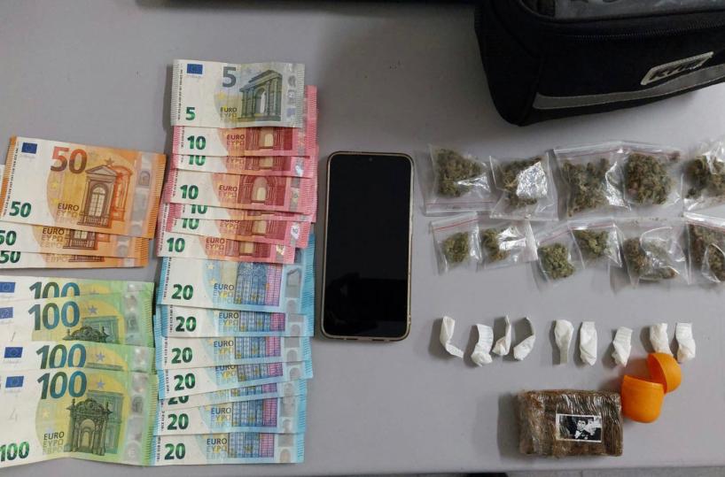 Barletta, spaccio di droga nel centro cittadino: denunciato 22enne