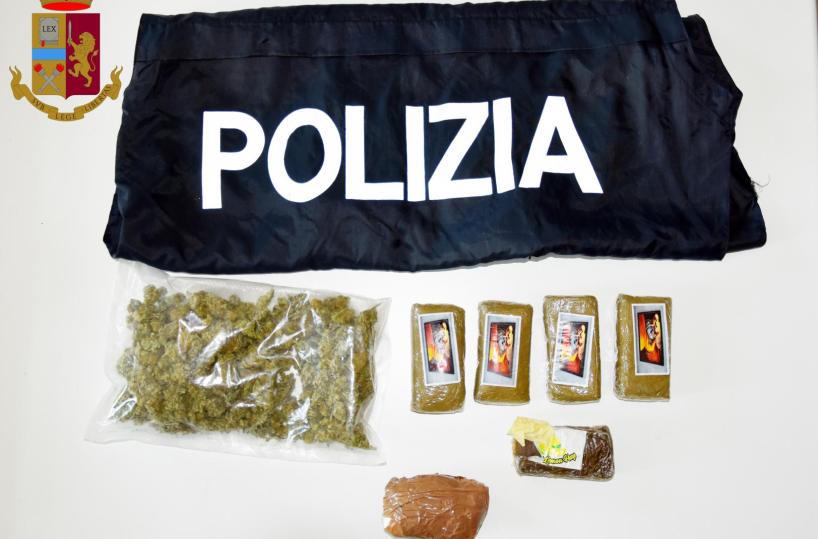 Accettura, gli scoprono in macchina 700 grammi di droga: arrestato un 45enne romano