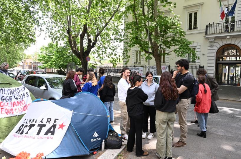 L'Italia trascura l’istruzione universitaria, nel mondo è fanalino di coda con Messico e Costarica