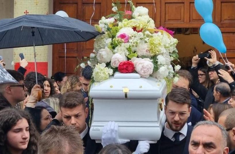 Tragedia di Torremaggiore: oggi l’ultimo saluto a Jessica