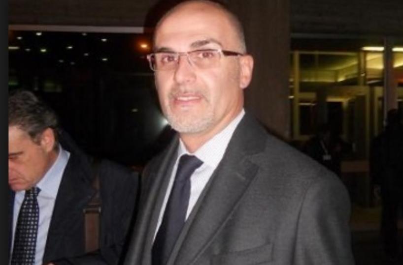 &laquo;Vacanze gratis e minacce&raquo; l&rsquo;ex pm risarcir&agrave; lo Stato