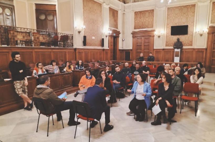 Bari, «Villa Capriati  trasformata in Casa delle arti e dei mestieri»