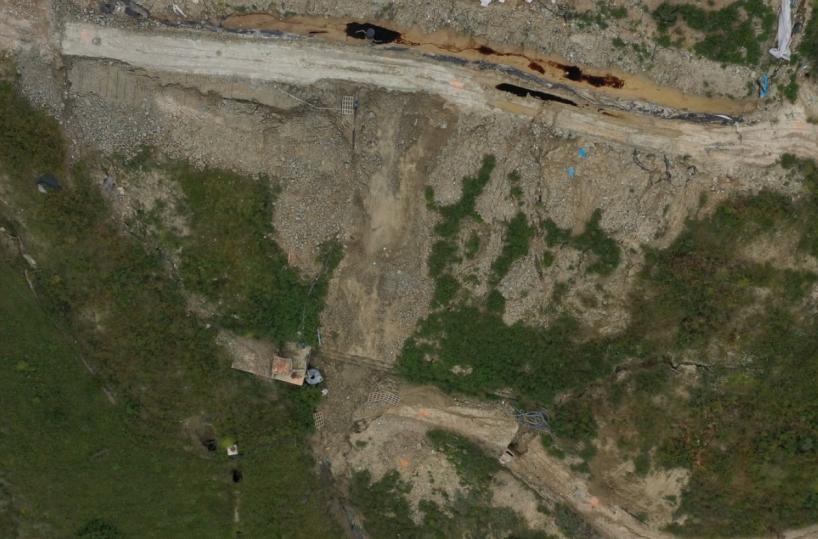 Salandra, la discarica dei veleni sui tavoli Ue: «Pioggia e frane scatenano la paura»