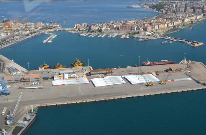 Porto di Taranto, per il parco fotovoltaico ancora un mese per manifestazioni di interesse