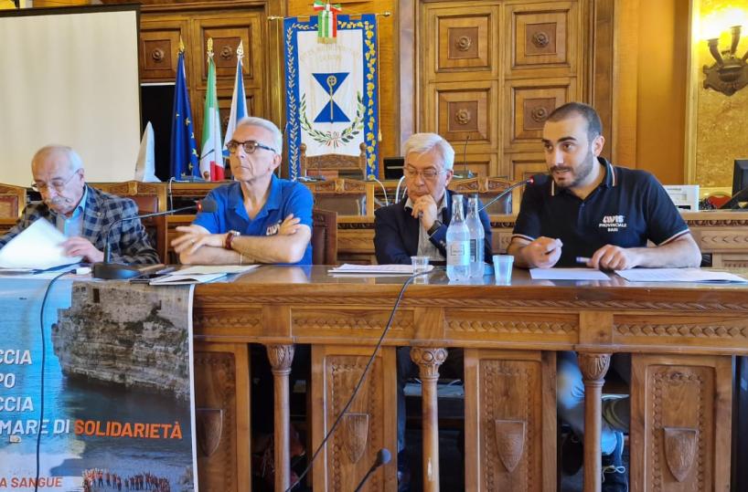 «Goccia dopo goccia, un mare di solidarietà», a Bari la campagna di sensibilizzazione per donare sangue e plasma